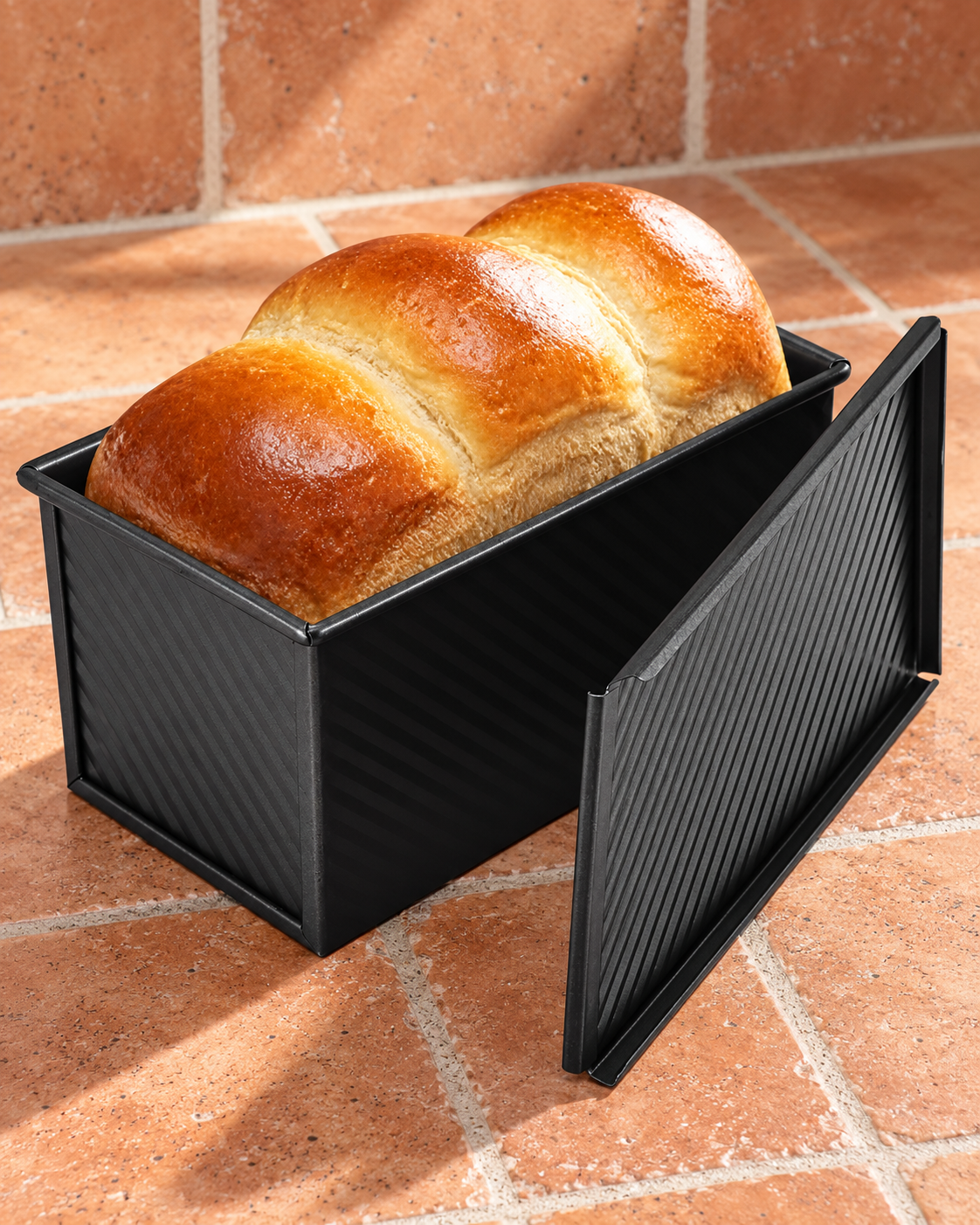 Lidded Loaf Pan